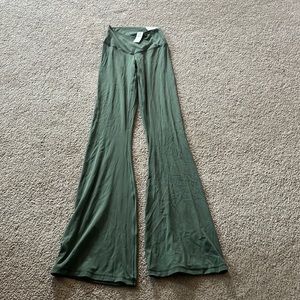 Aerie Offline Flare legggings